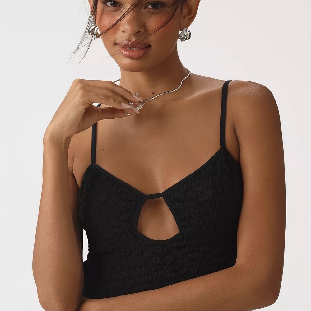 Anthropology NWT Cami Size Small Popcorn Cut-Out Black Summer Beach Crop Top